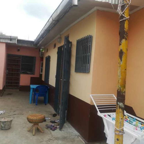 Parcelle de 300m² à Tchiali